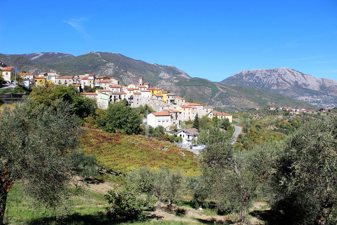 La Chiazzolla Hotel Campoli del Monte Taburno Luaran gambar