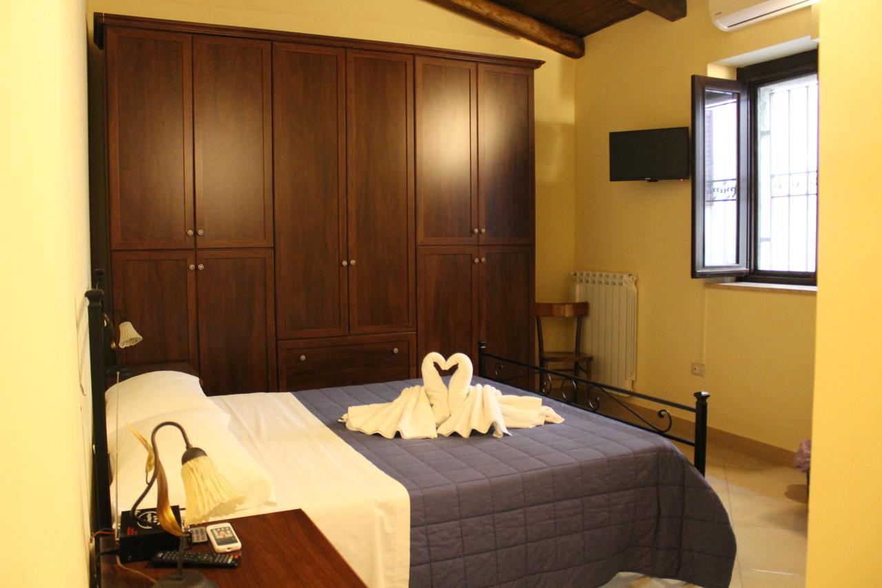 La Chiazzolla Hotel Campoli del Monte Taburno Luaran gambar